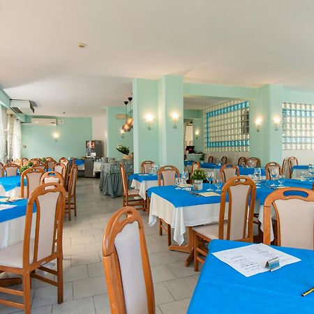Victoria Park Resort Ischia Bagian luar foto