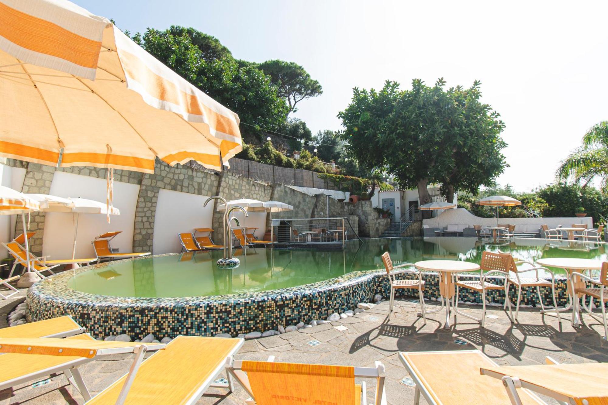 Victoria Park Resort Ischia Bagian luar foto