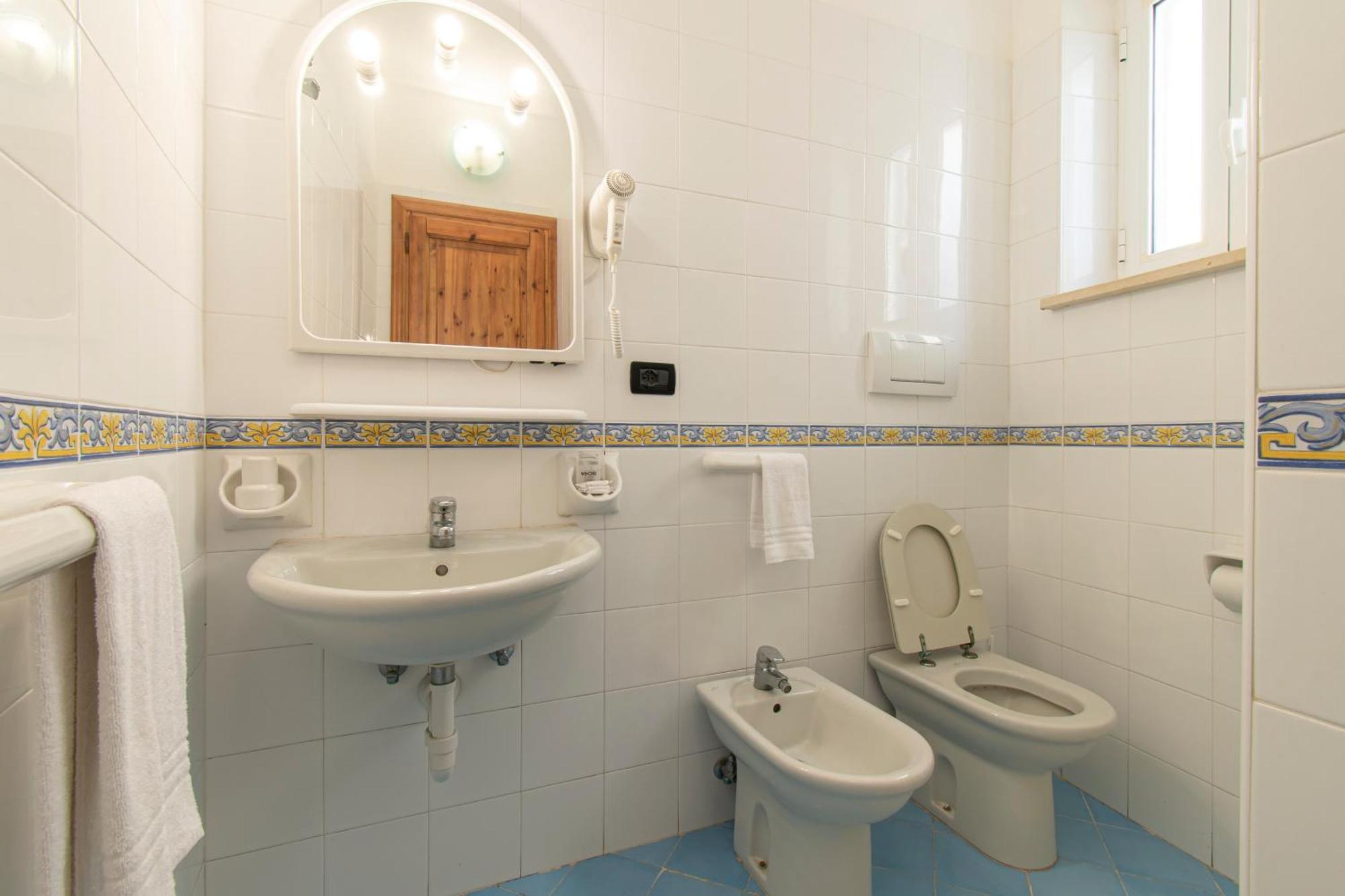 Victoria Park Resort Ischia Bagian luar foto