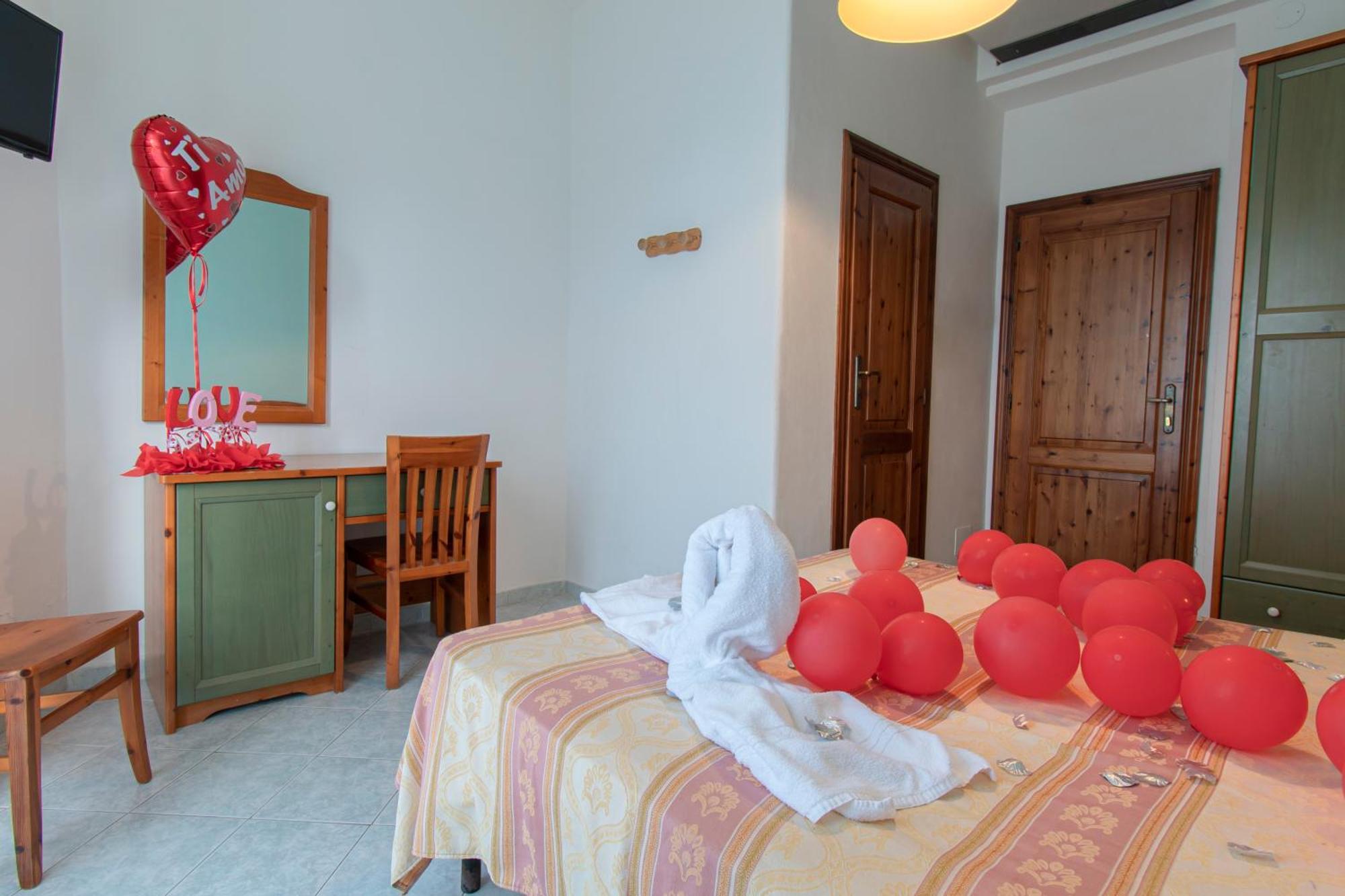 Victoria Park Resort Ischia Bagian luar foto